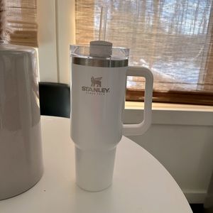 Stanley 40oz BRILLIANT WHITE